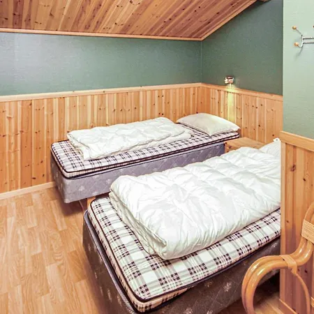 Amazing In Auklandshamn With Sauna * Vestvik